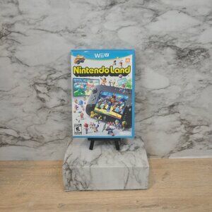 Nintendo Land (Wii U) – Used Like New – Complete in Box